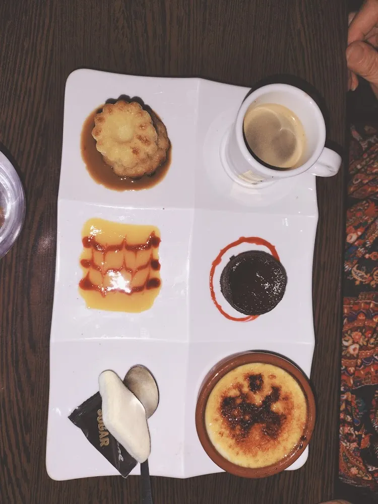 Café Gourmand