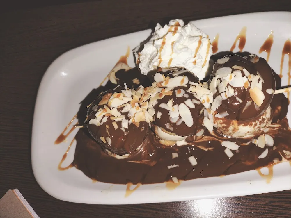 Profiteroles Maison